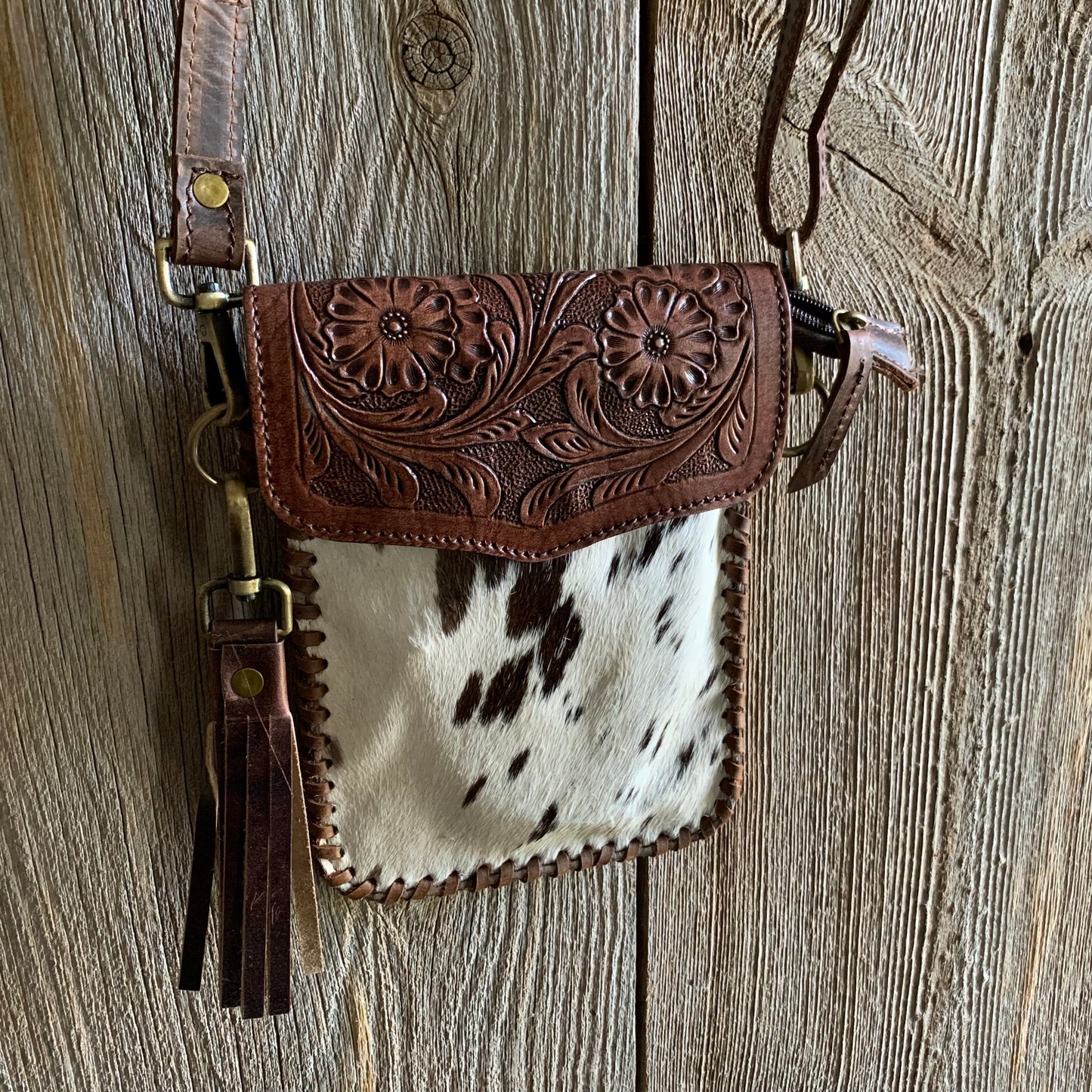 Cowhide Tooled Fringe Purse - 09