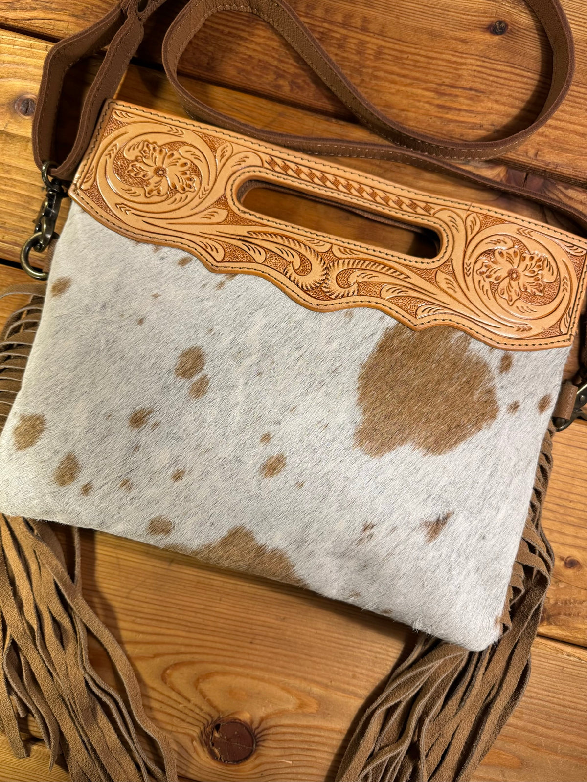 Light Tooling Cowhide Purse - LP04