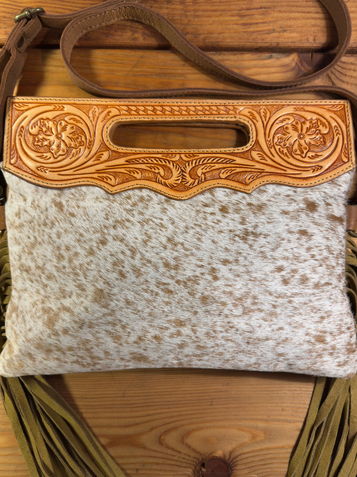 Light Tooling Cowhide Purse - LP08