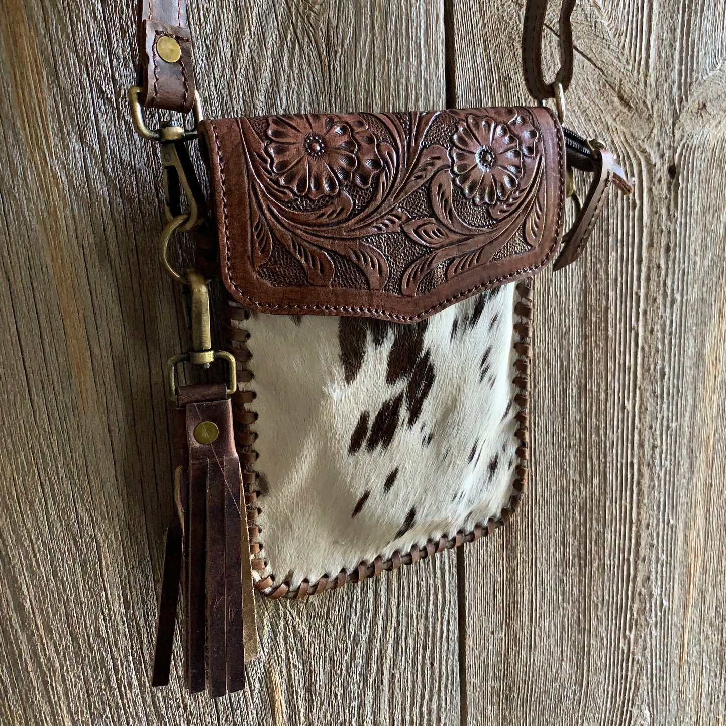 Cowhide Tooled Fringe Purse - 09