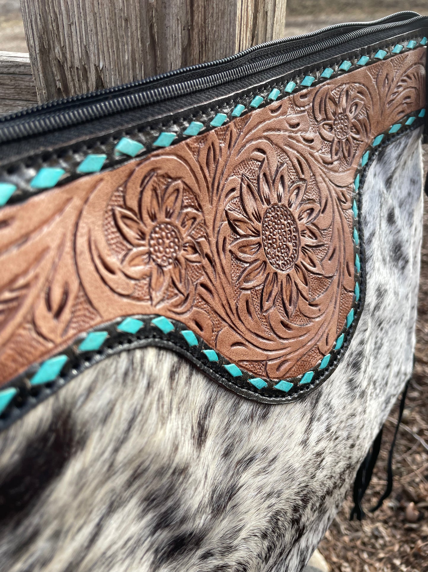 Cowhide Tooled Fringe Purse with Turquoise - 01